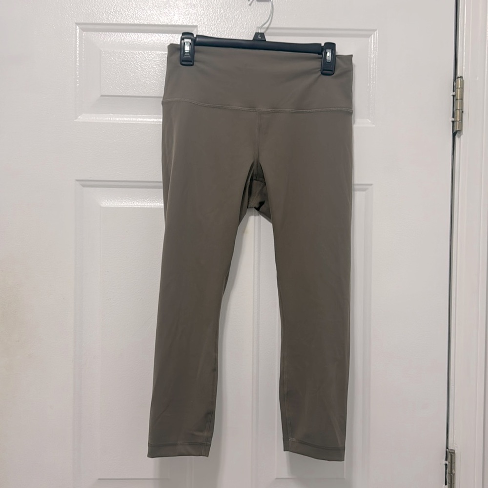 Lululemon Size 12. New w/o tags. Never worn. Perfect condition.